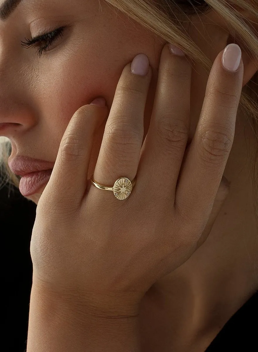 Anillo sello en plata dorado diseo estrella