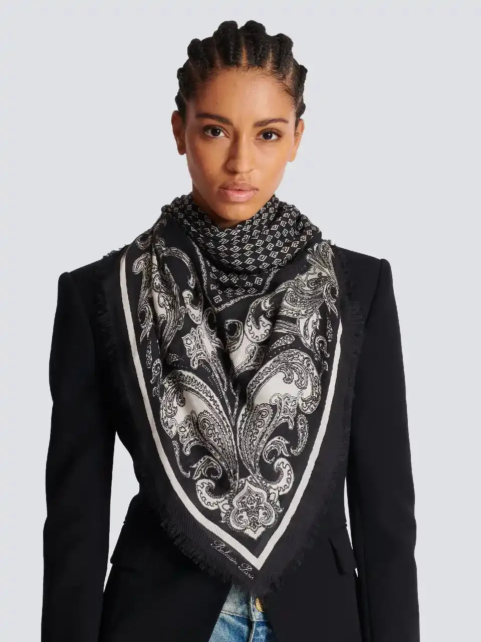 Balmain Fular Motivo Paisley