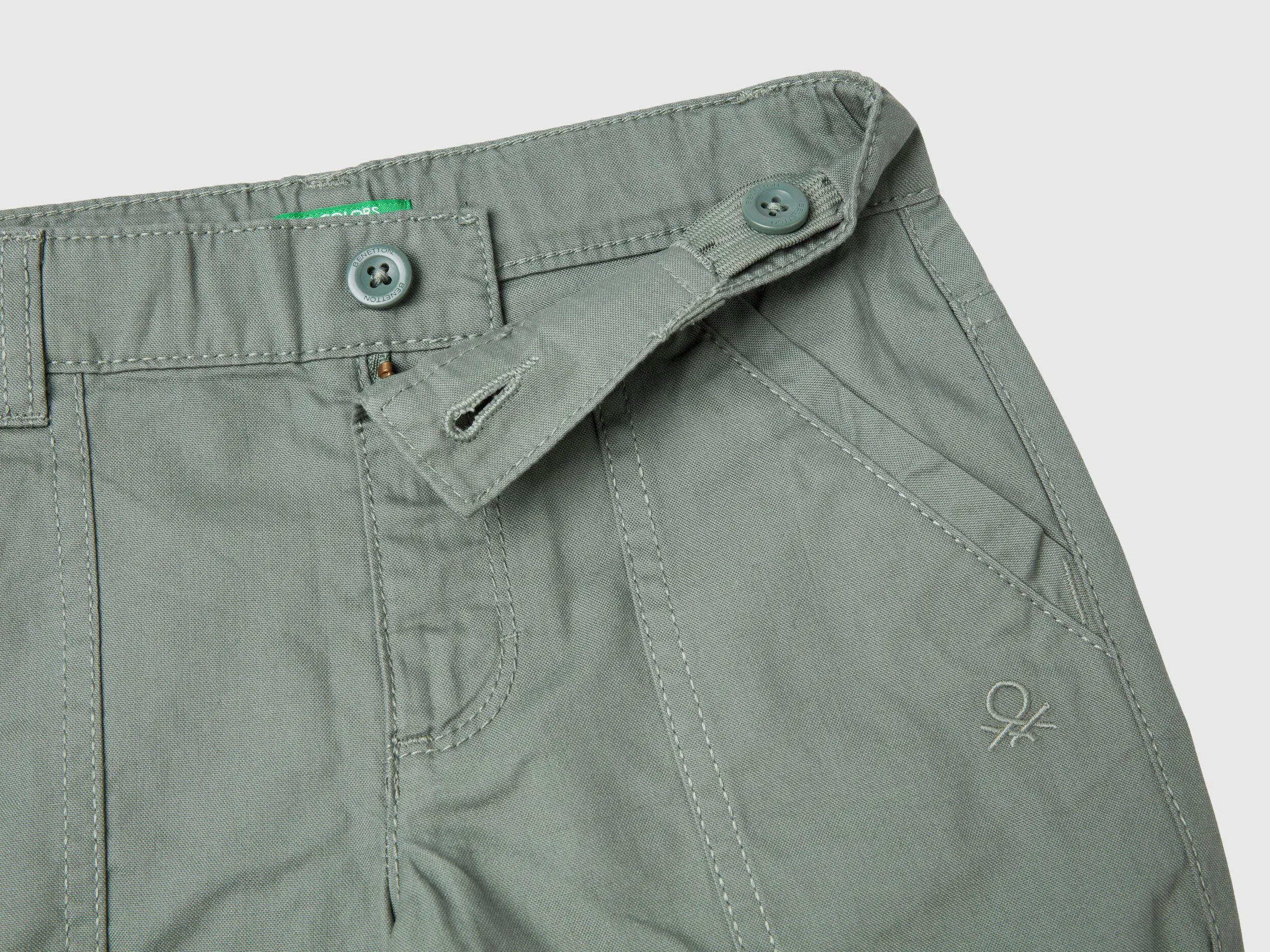 Bermudas de 100 % algodón