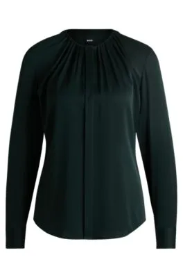 Blusa con cuello fruncido en crepé de China de seda elástica