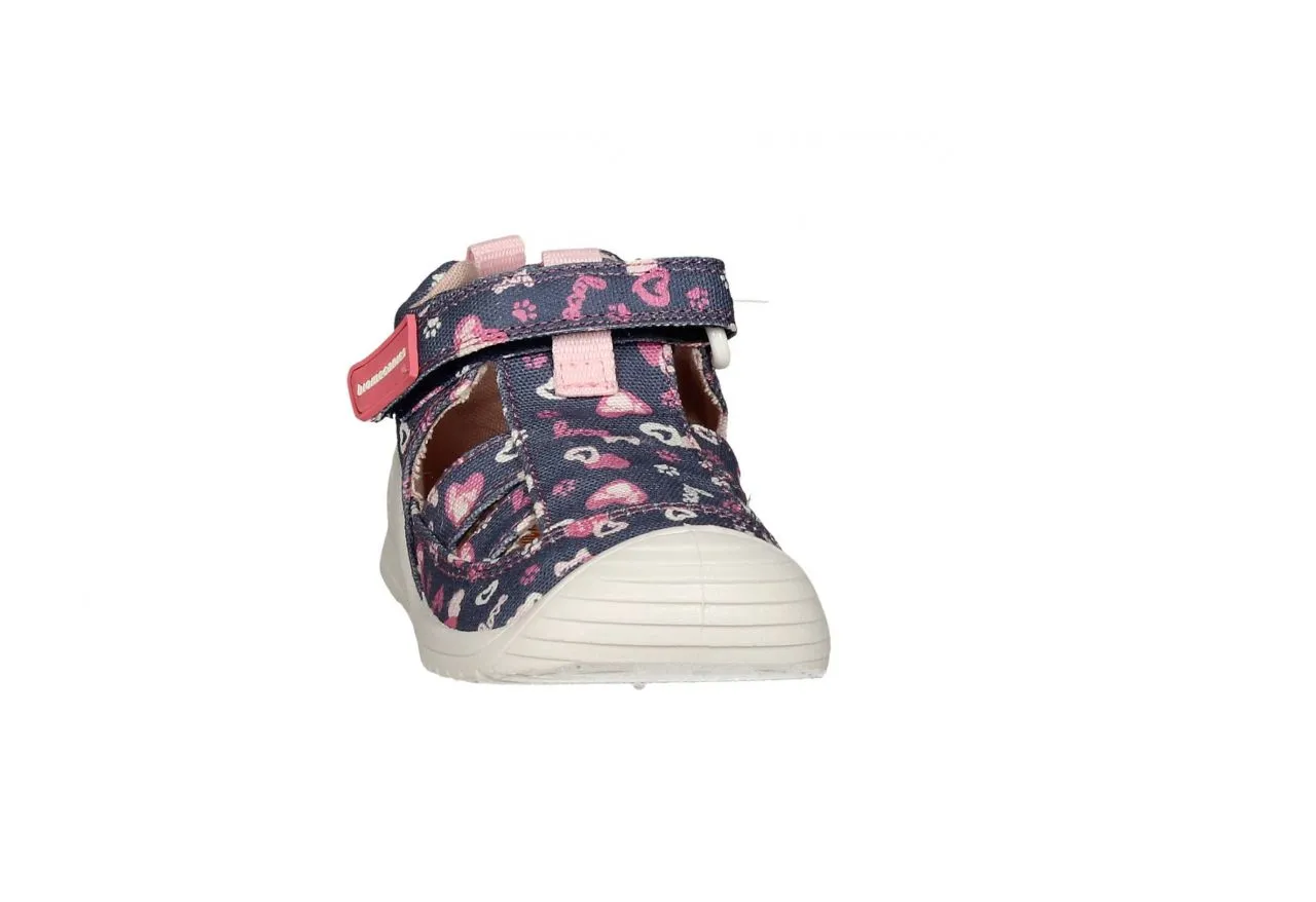 Bota Sandalia Lona Velcro Jeans Corazones Rosa Piso Blanco