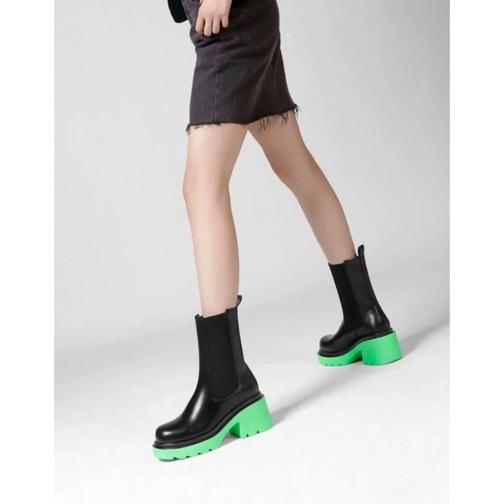 Botines suela color