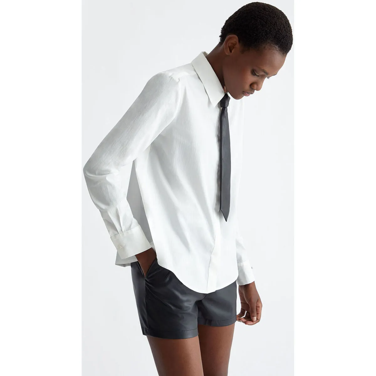Camisa con corbata