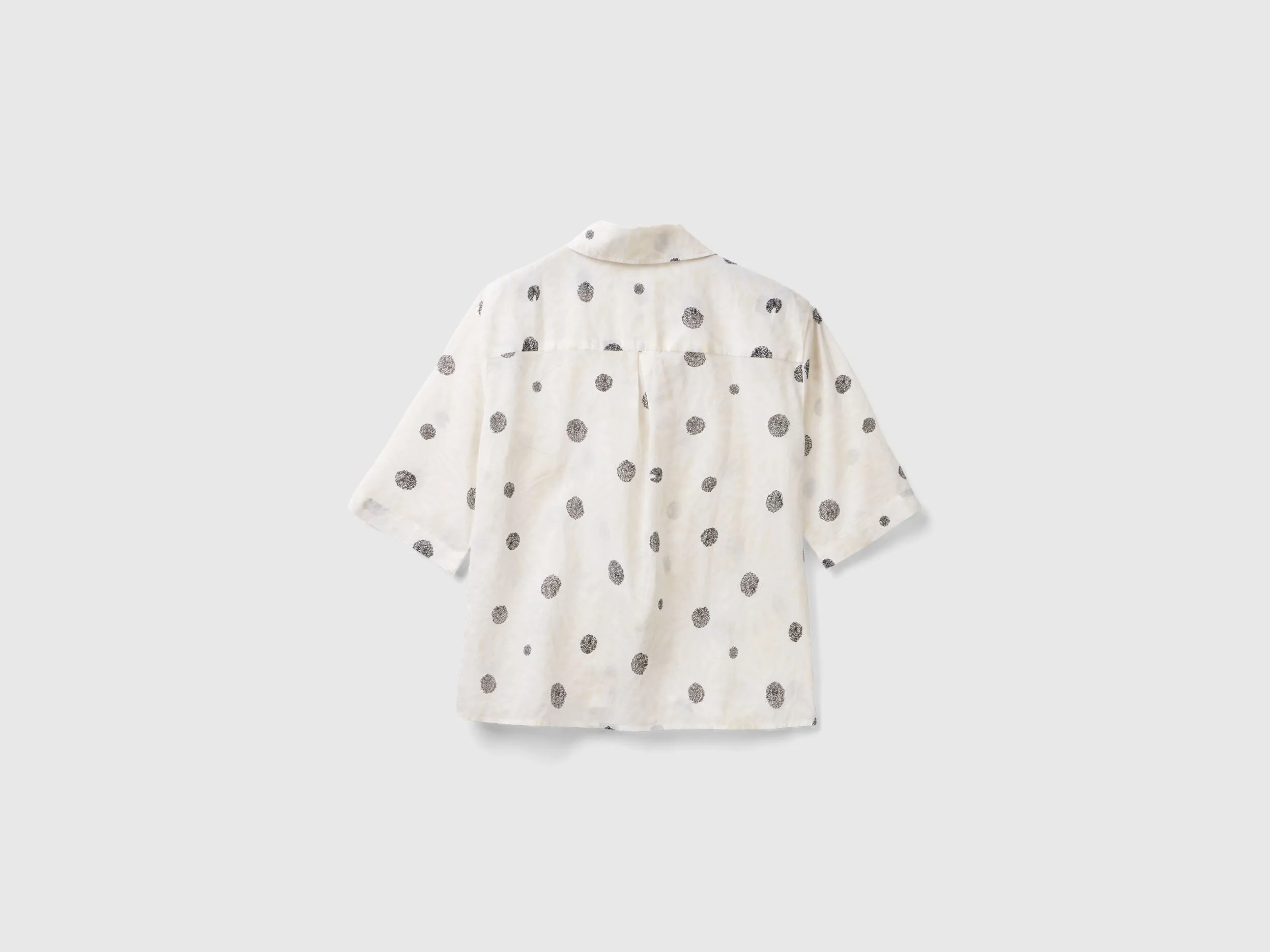 Camisa estampada de manga corta