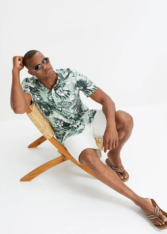 Camisa hawaiana de manga corta Verde pastel de flores