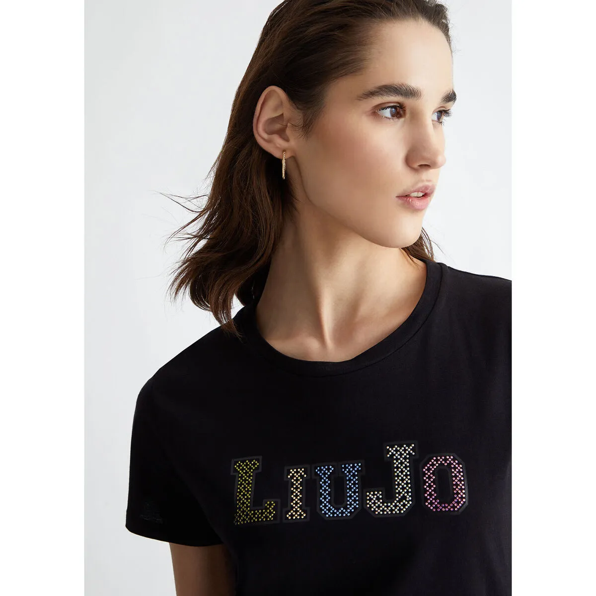 Camiseta con logotipo