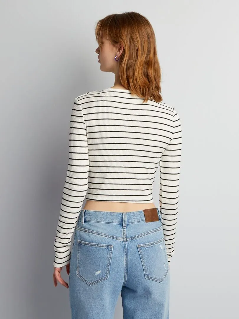 CAMISETA CORTA  NEGRO
