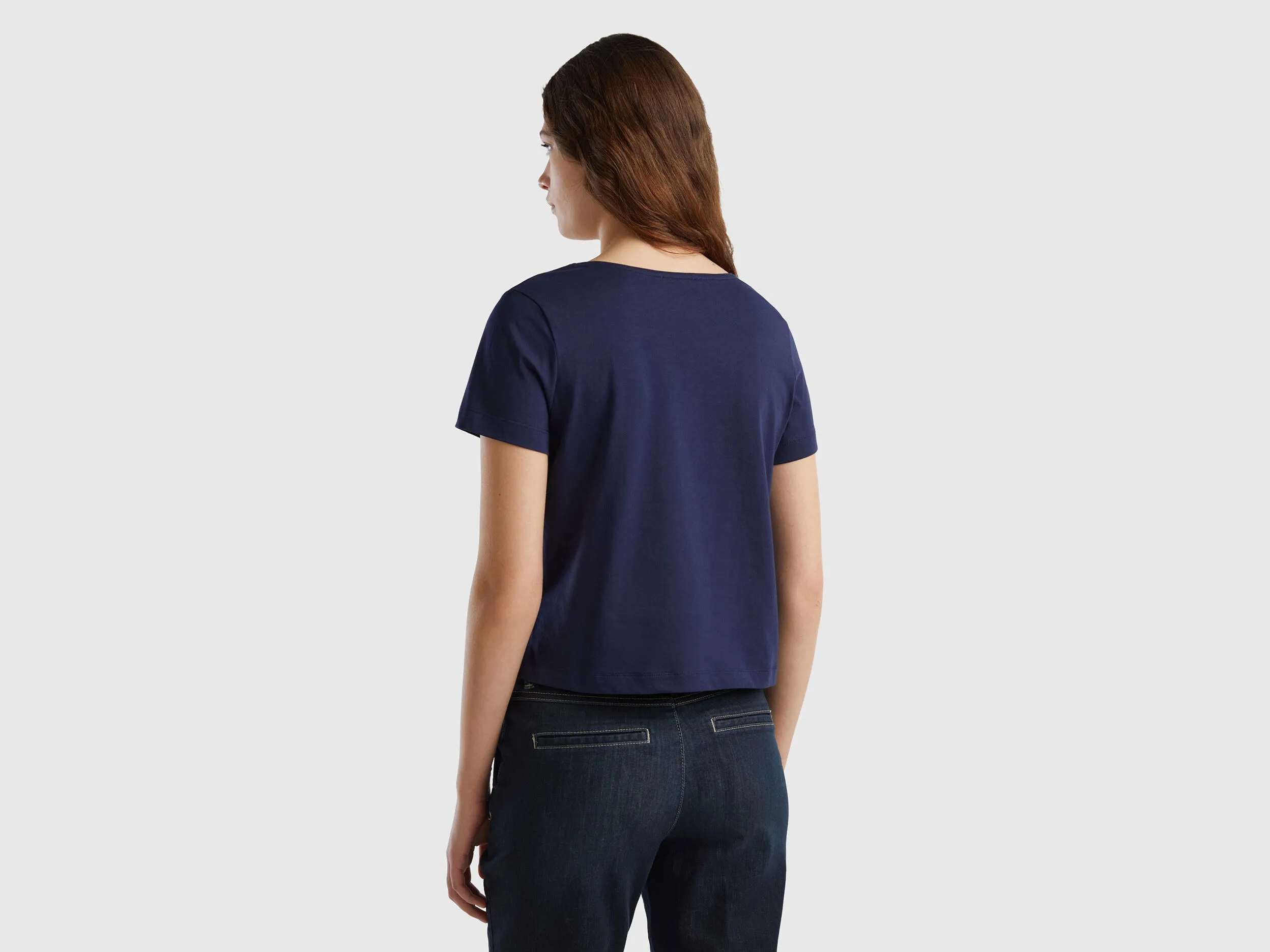 Camiseta de manga corta con abertura