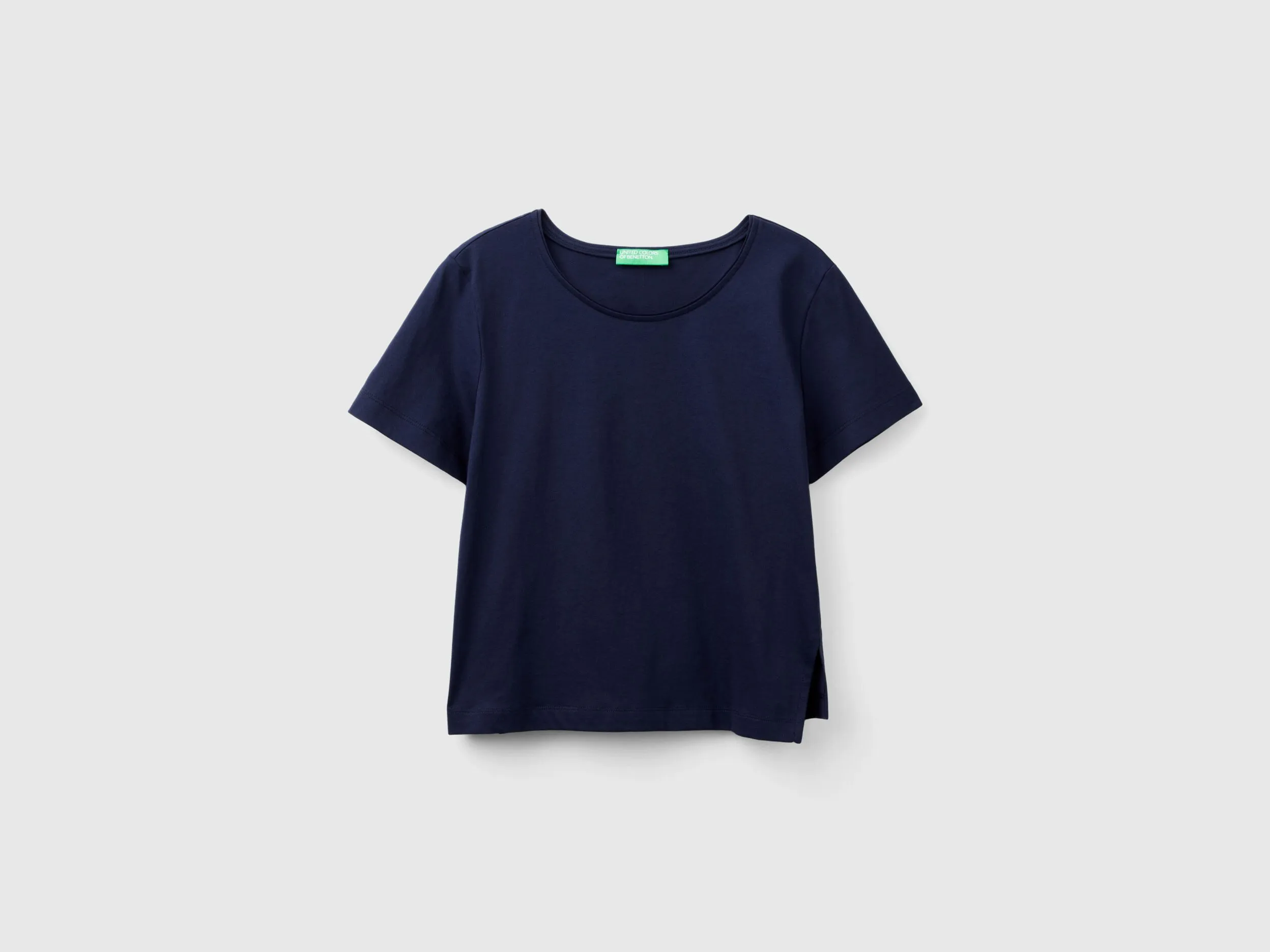 Camiseta de manga corta con abertura