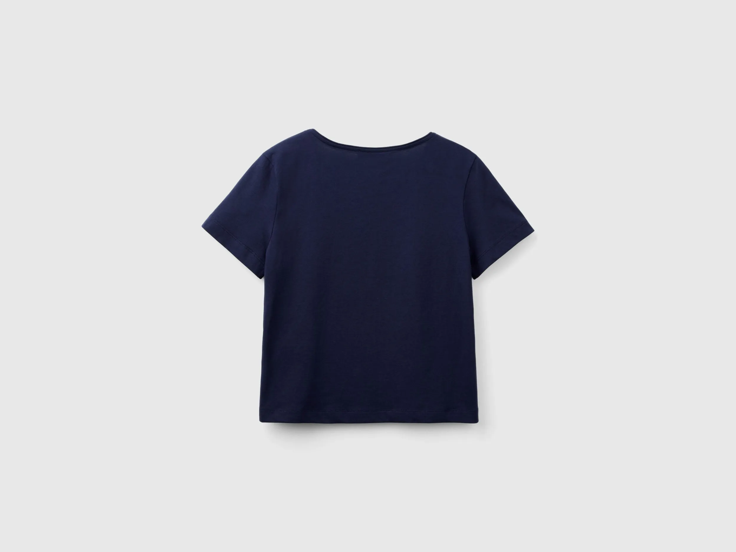 Camiseta de manga corta con abertura
