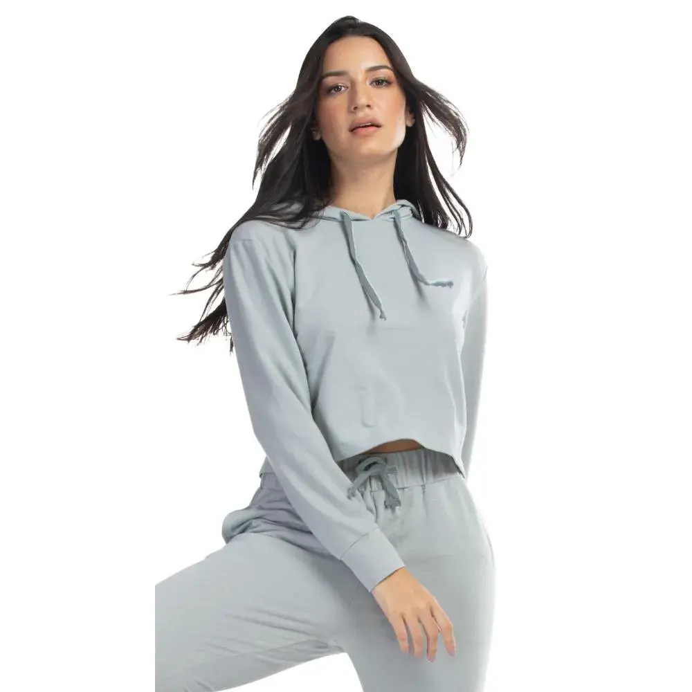 Chaqueta deportiva con cierre y capucha