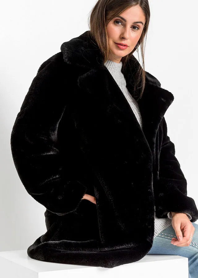 Chaqueta larga de pelo sintético Negro
