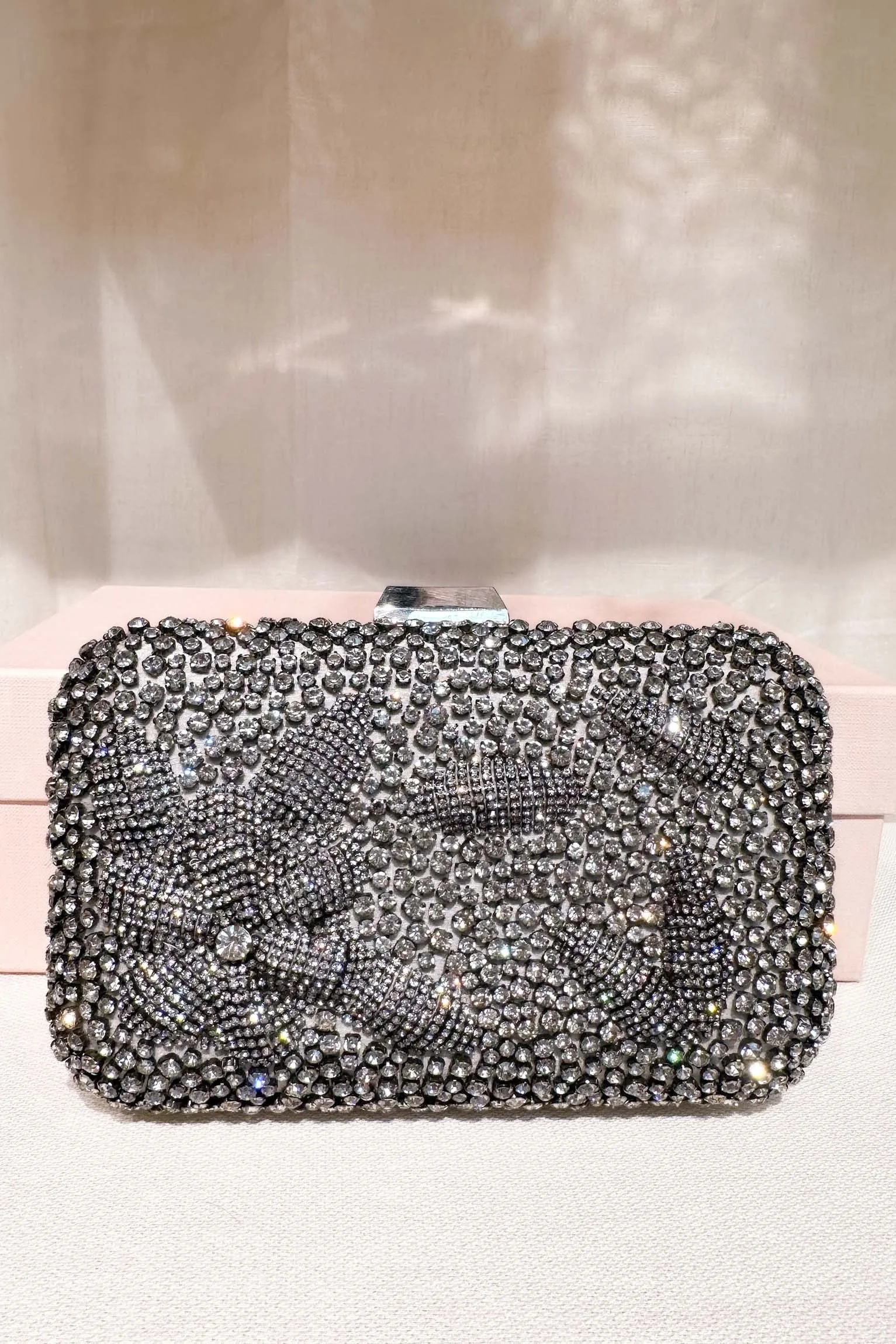Clutch Giselle Sample Sale