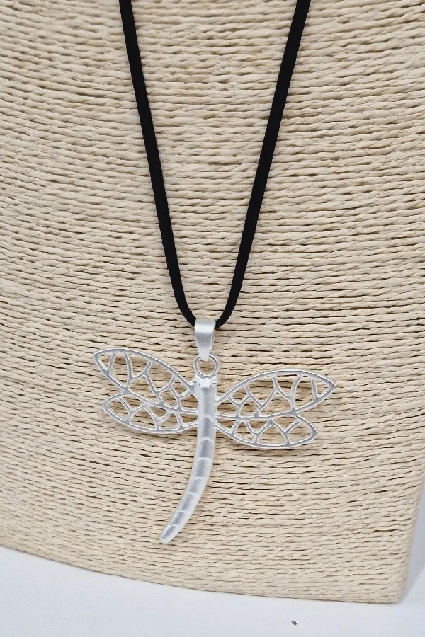 Collar Largo Libélula Plateada