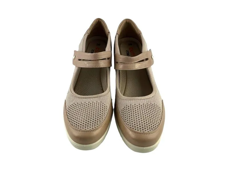 Cutillas | Tenis de cuña mujer tela  con cierre de Velcro beige Laura