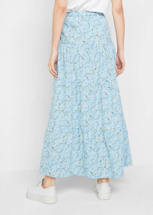 Falda larga con volantes azul claro con flores