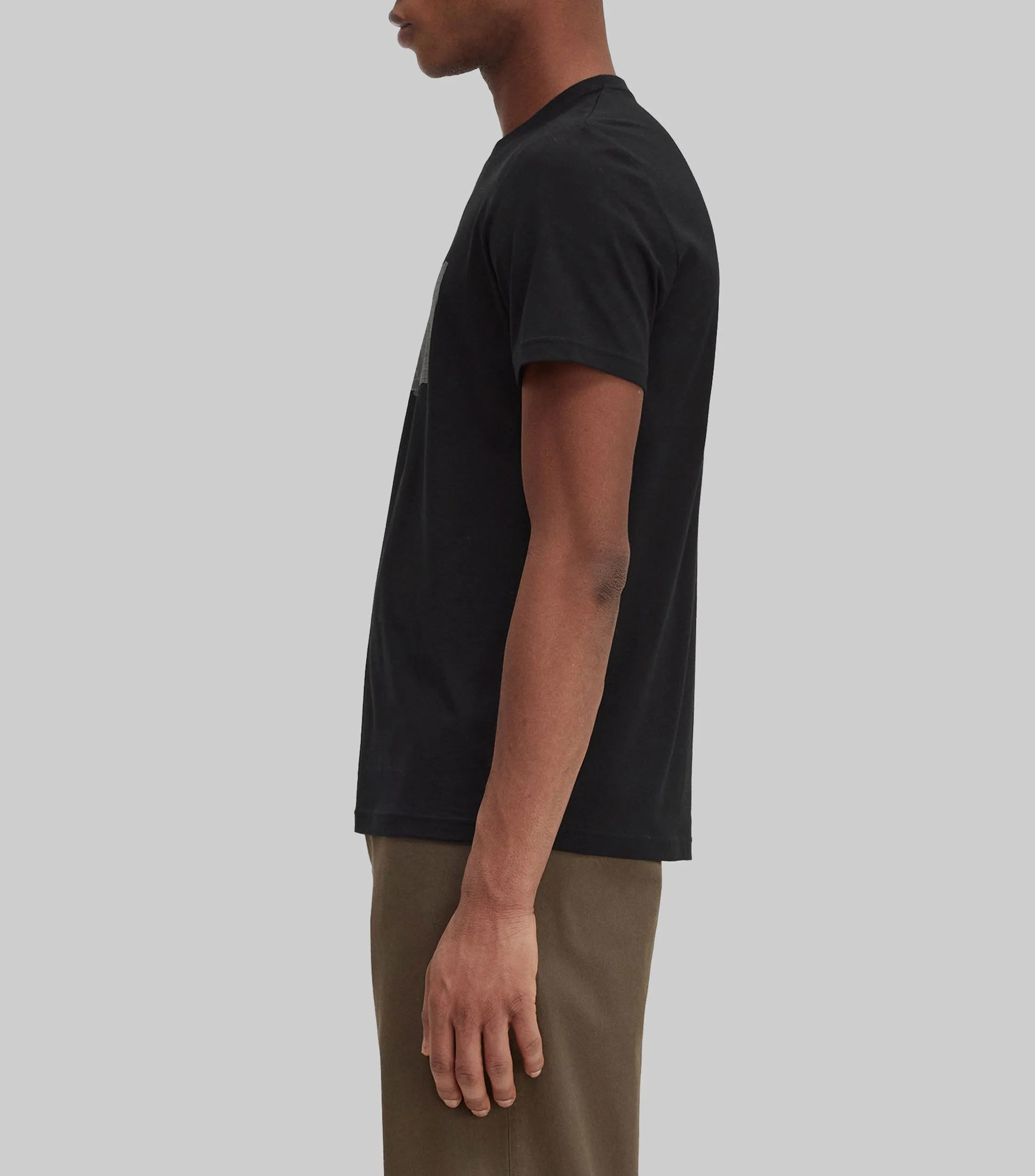 Fred Perry Playera Cuello Redondo Manga Corta Estampada Hombre