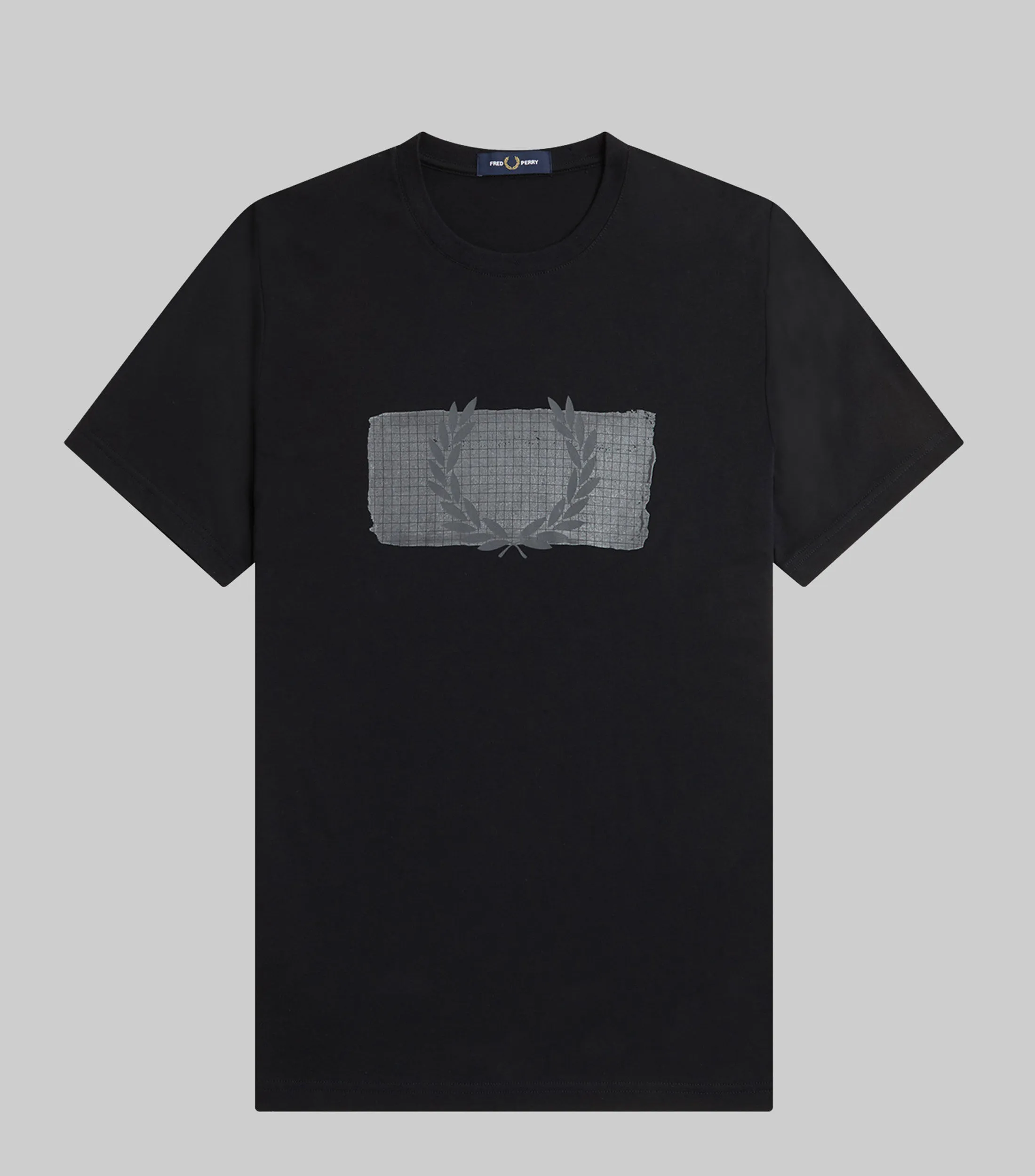 Fred Perry Playera Cuello Redondo Manga Corta Estampada Hombre