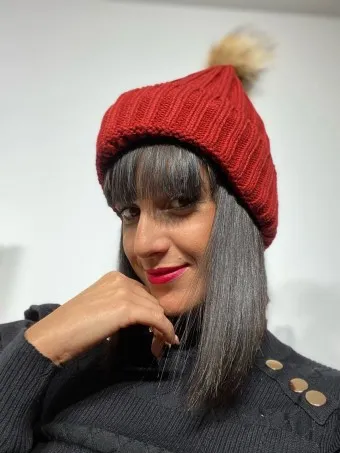Gorro Pompón SUNKRO Burdeos