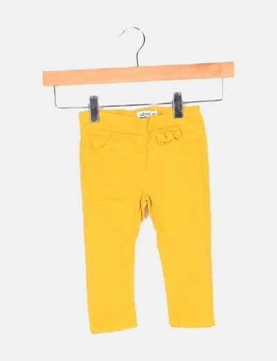 Gémo Denim amarillo detalle lazo