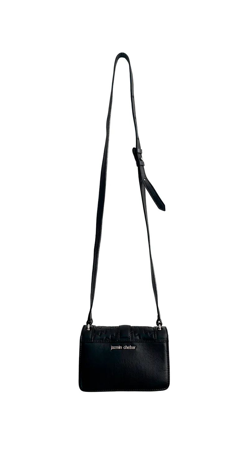 JAZMIN CHEBAR Cartera Broche Beso