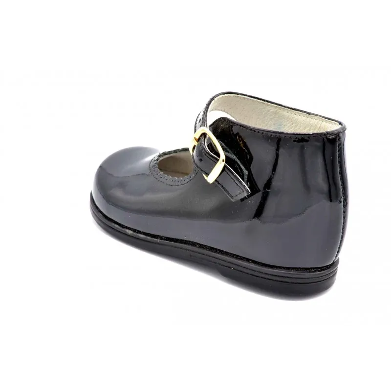 Nenuco 1124 Negro | Zapato de piel para niña