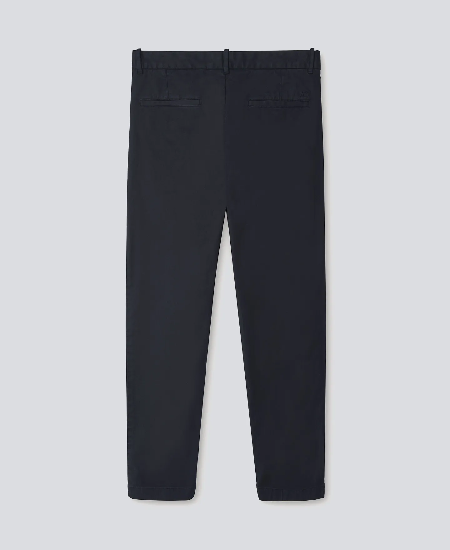 Pantalón chino holgado con pinzas