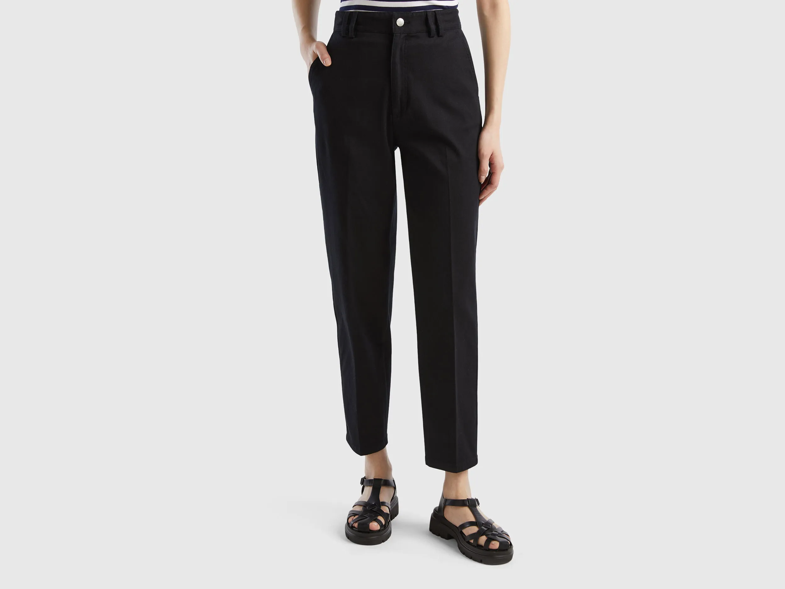 Pantalones chinos de algodón y Modal®