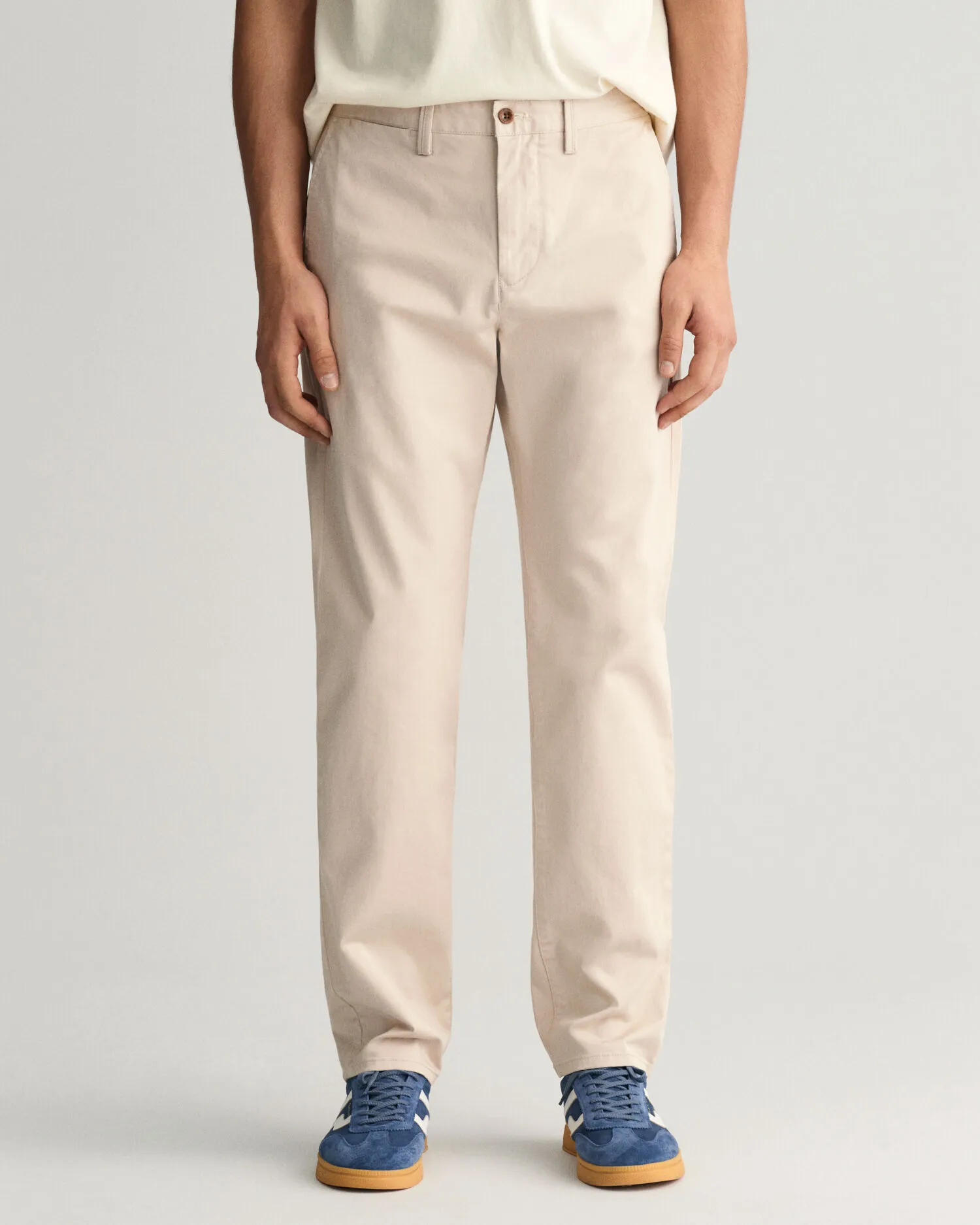 Pantalones chinos Regular Fit de sarga
