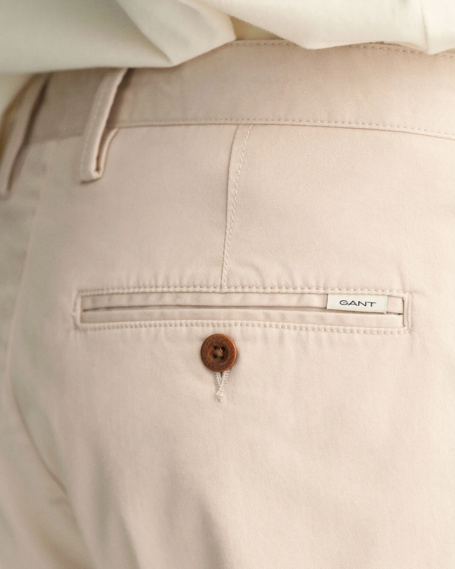 Pantalones chinos Regular Fit de sarga