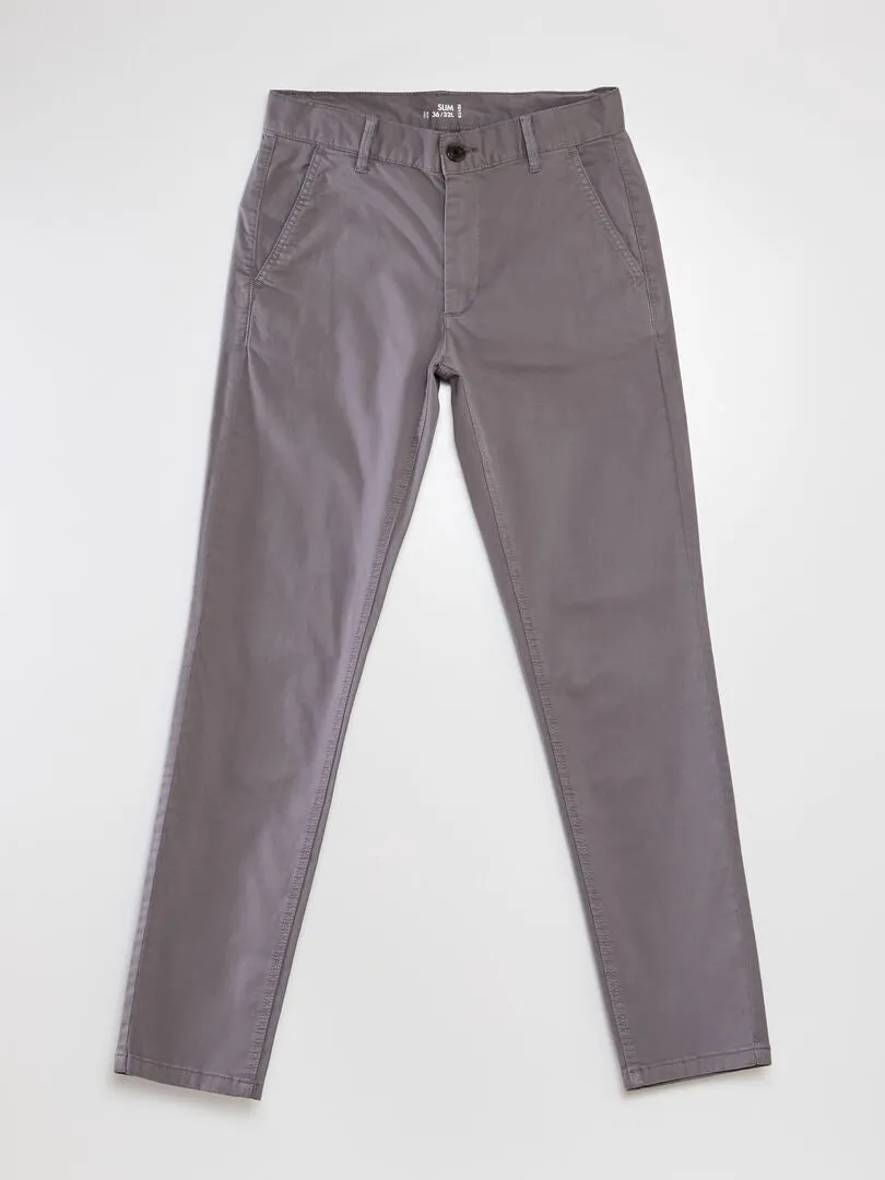 PANTALóN CHINO SLIM  GRIS