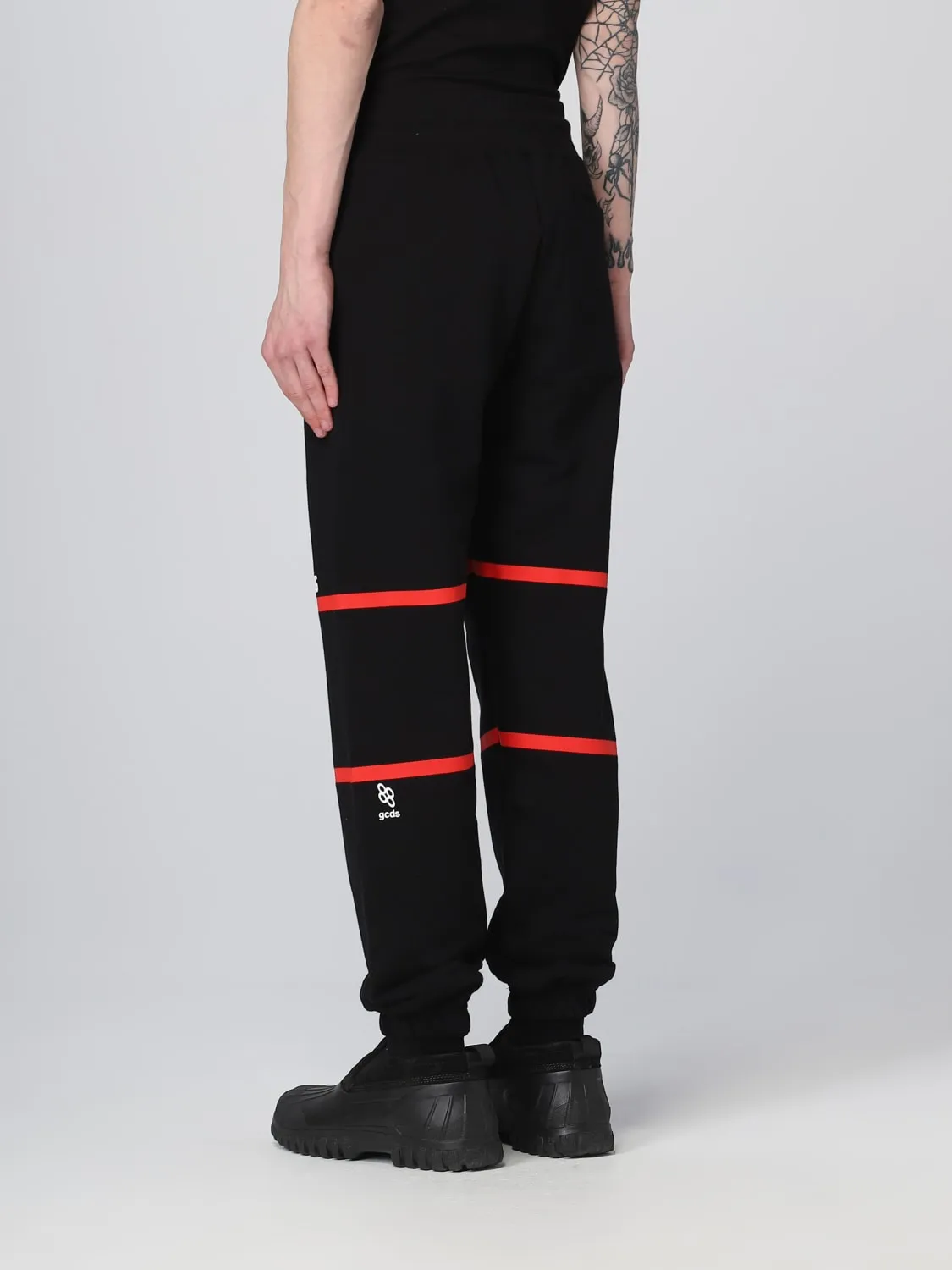 Pantalón hombre GCDS