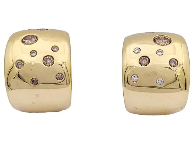 Pendientes Poiray, oro amarillo, diamantes marrones. 