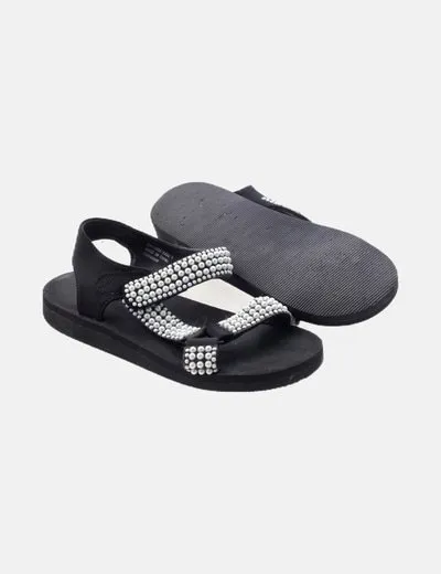 Primark Chanclas negras detalle perlas