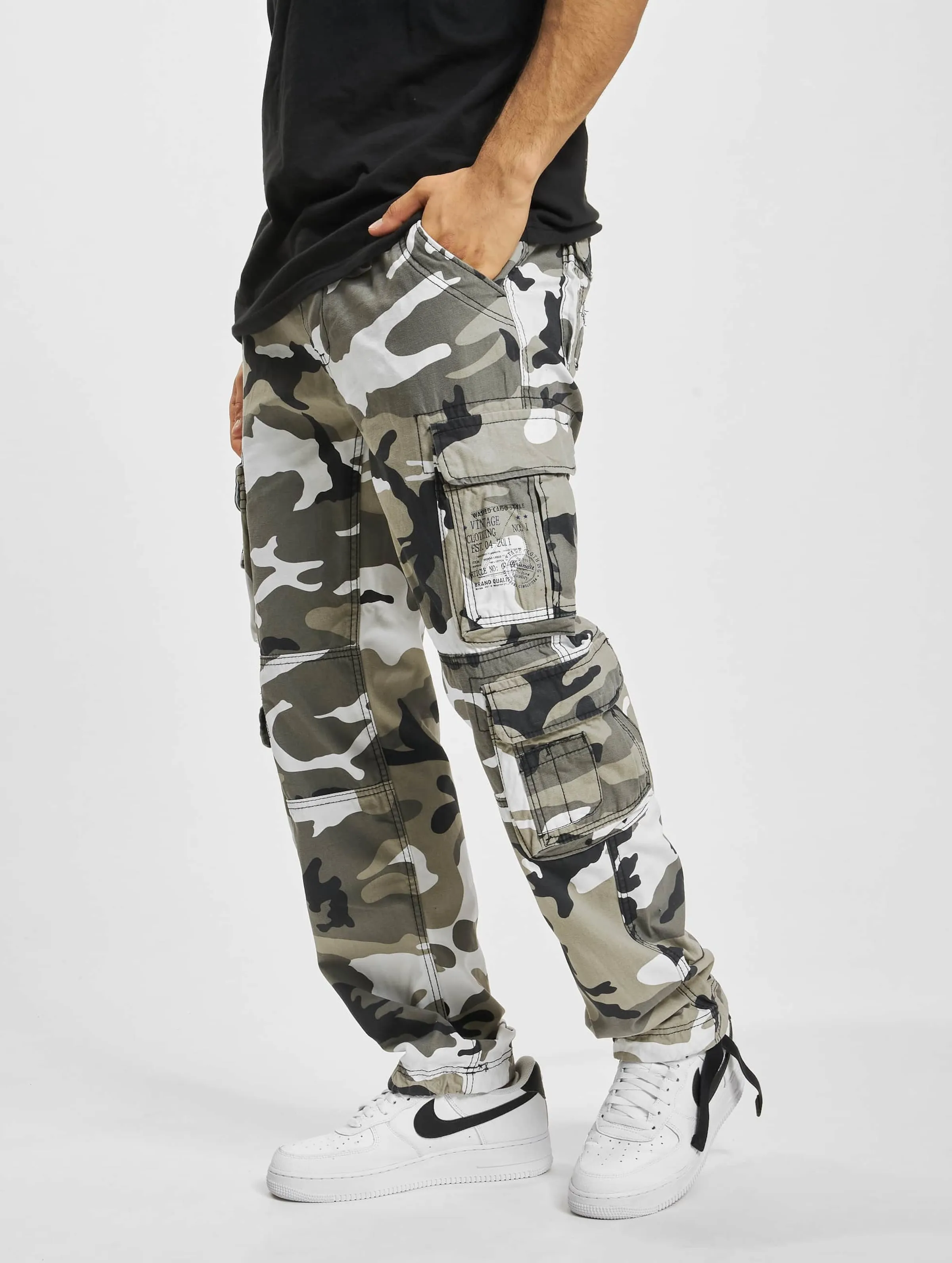  Pure Slim Fit