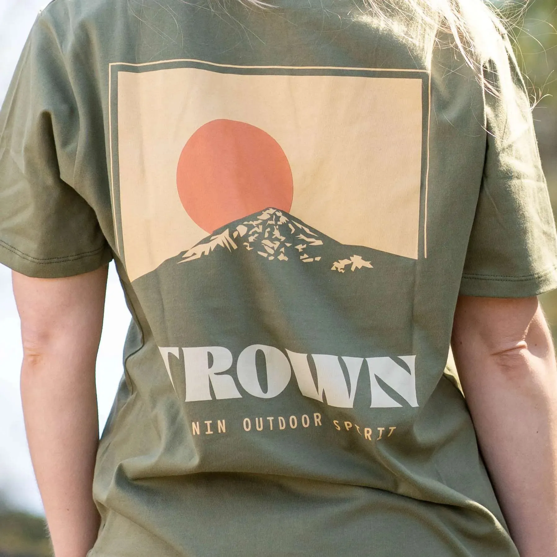 Remera Trown Lanin Verde