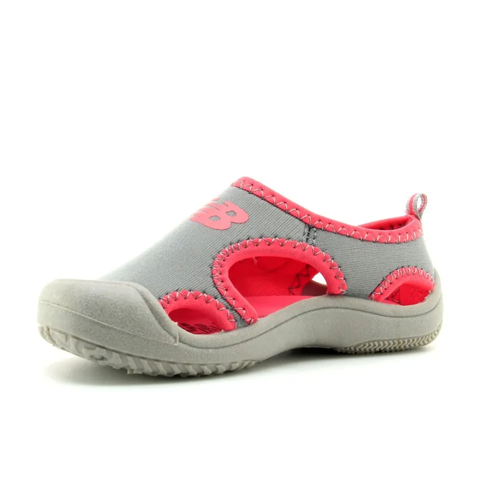 SANDALIAS DE AGUA NEW BALANCE GRISROSA