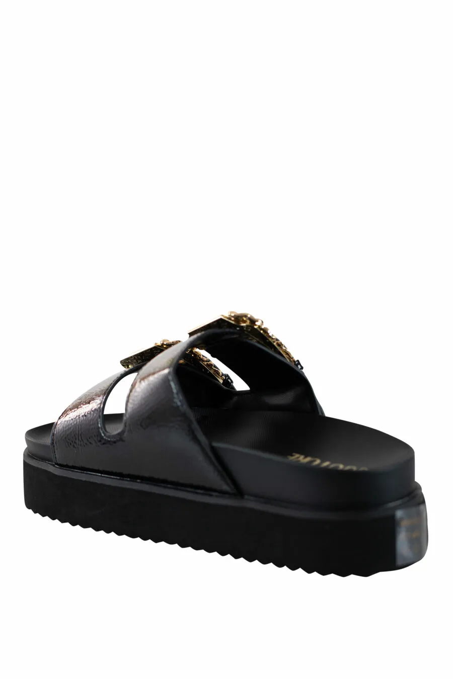 Sandalias negras con hebilla barroca