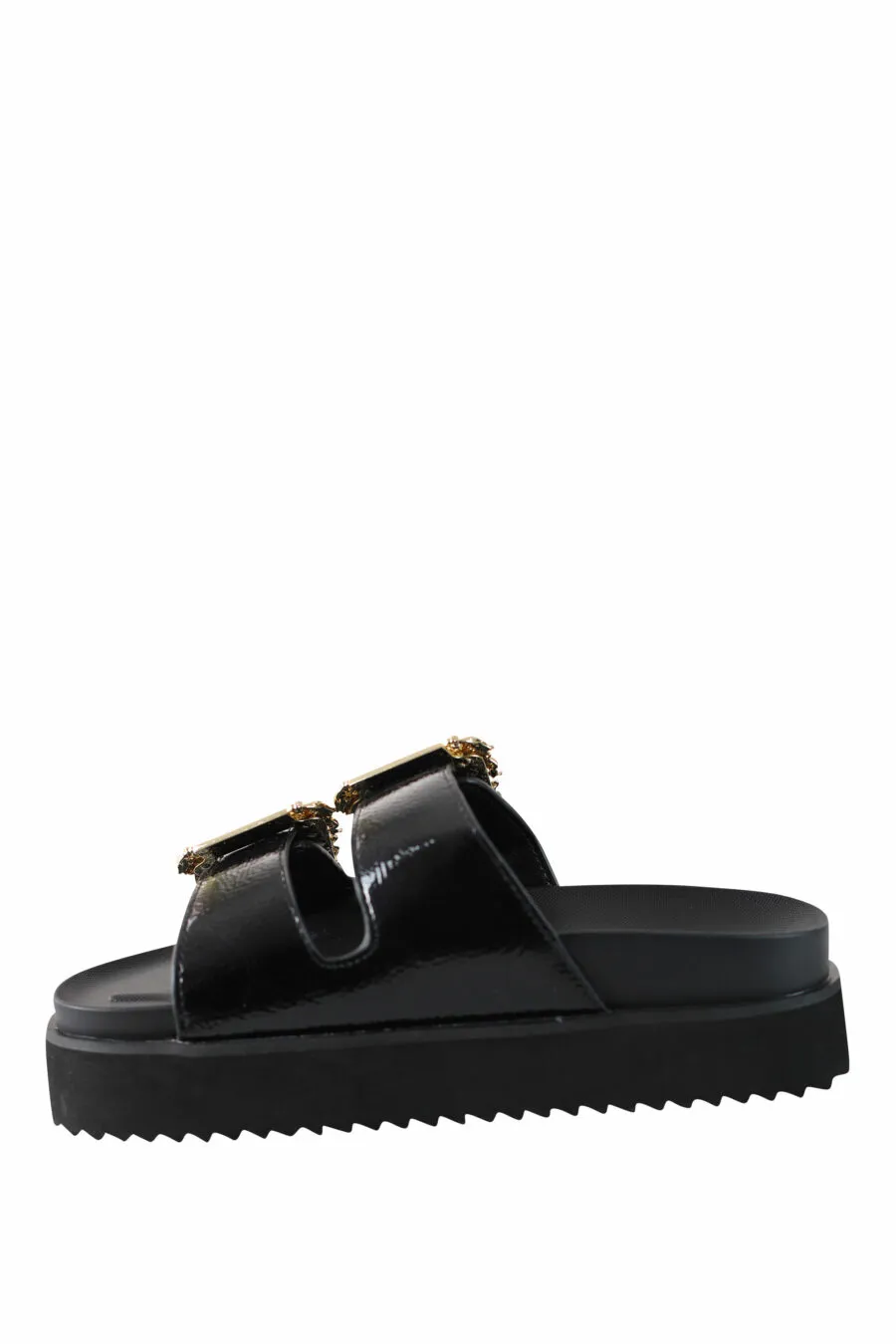 Sandalias negras con hebilla barroca
