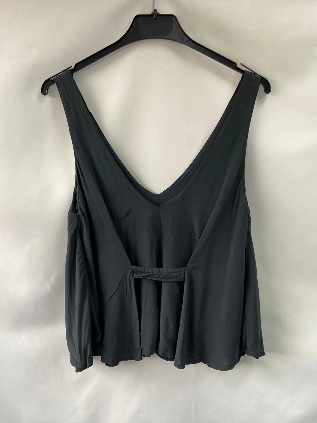 SHANA.Top fluido gris azulado T.xs