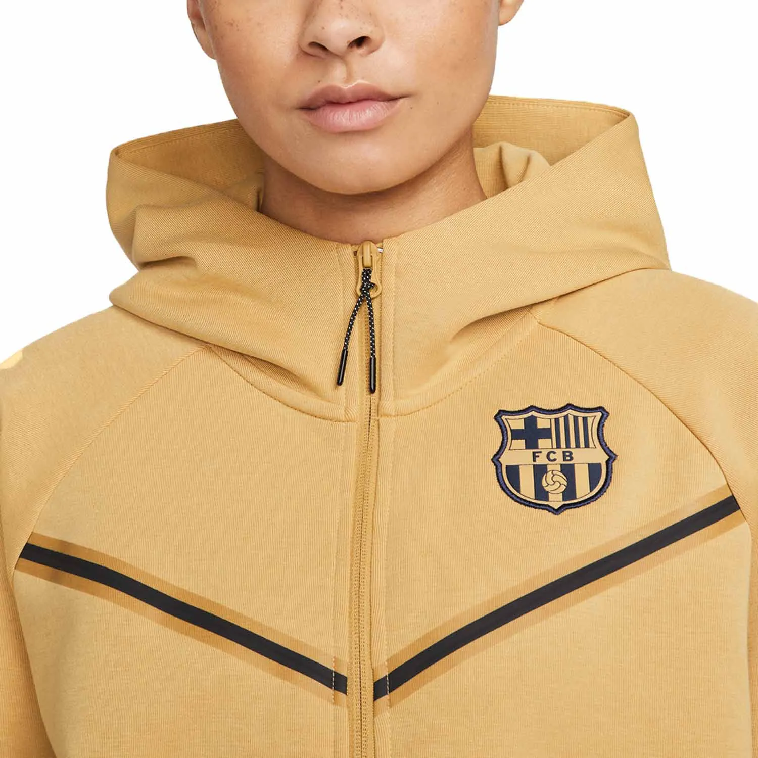 Sudadera Nike Barcelona mujer Tech Fleece Essentials Hoodie