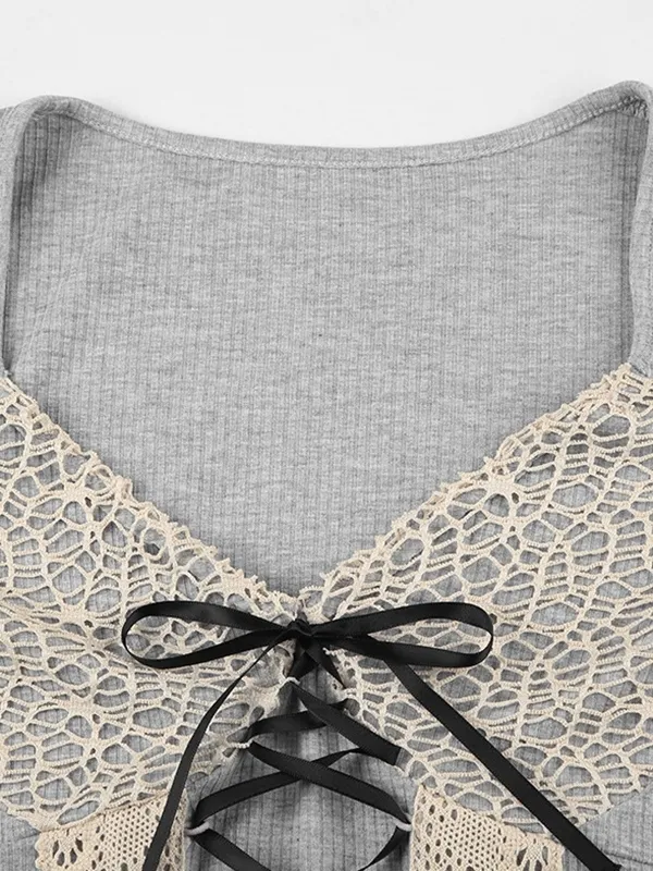 Tejido de punto de manga larga con correa de patchwork de encaje con cuello en V
