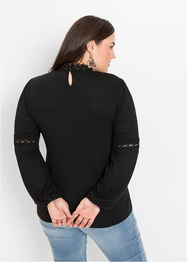 Top con detalle victoriano Negro