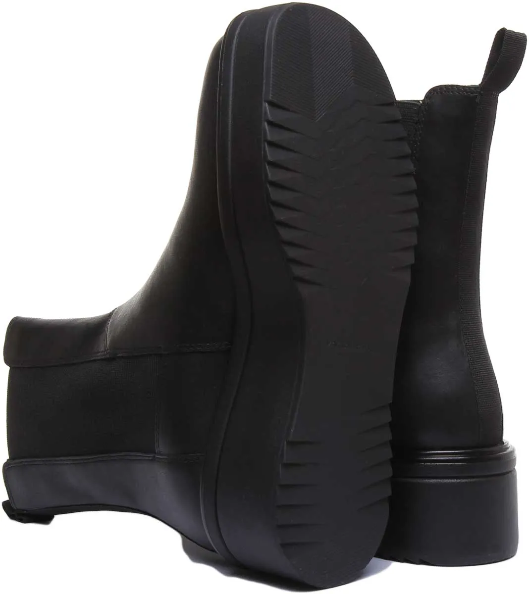 Vagabond Tara Bota Chelsea de piel de nobuck para mujer en negro