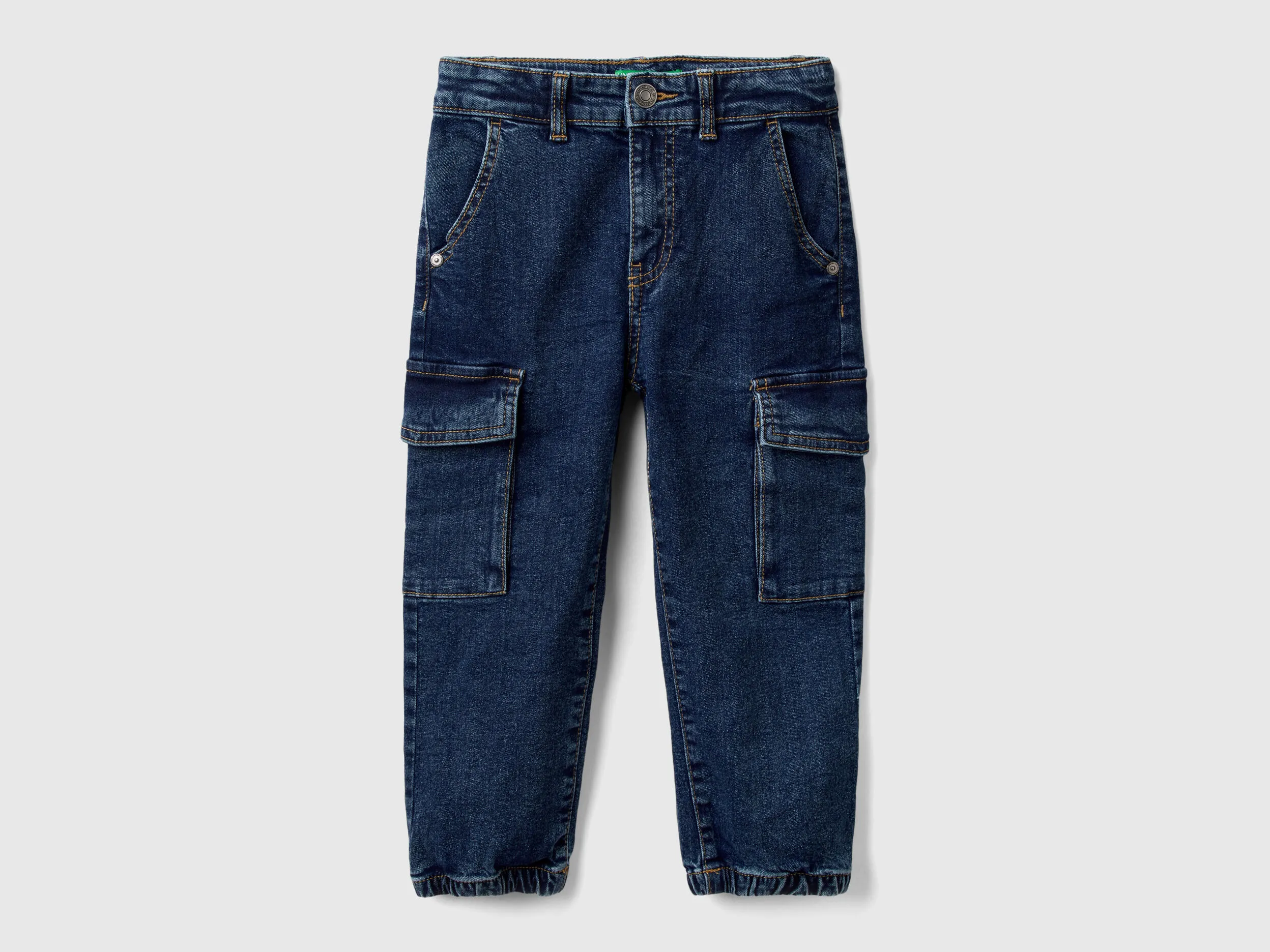 VAQUEROS CARGO EN DENIM ECORECYCLE