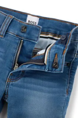 Vaqueros para niños en denim elástico con monogramas Double B