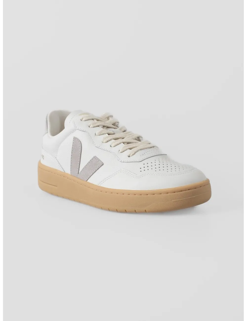 VEJA V90 O.T LEATHER