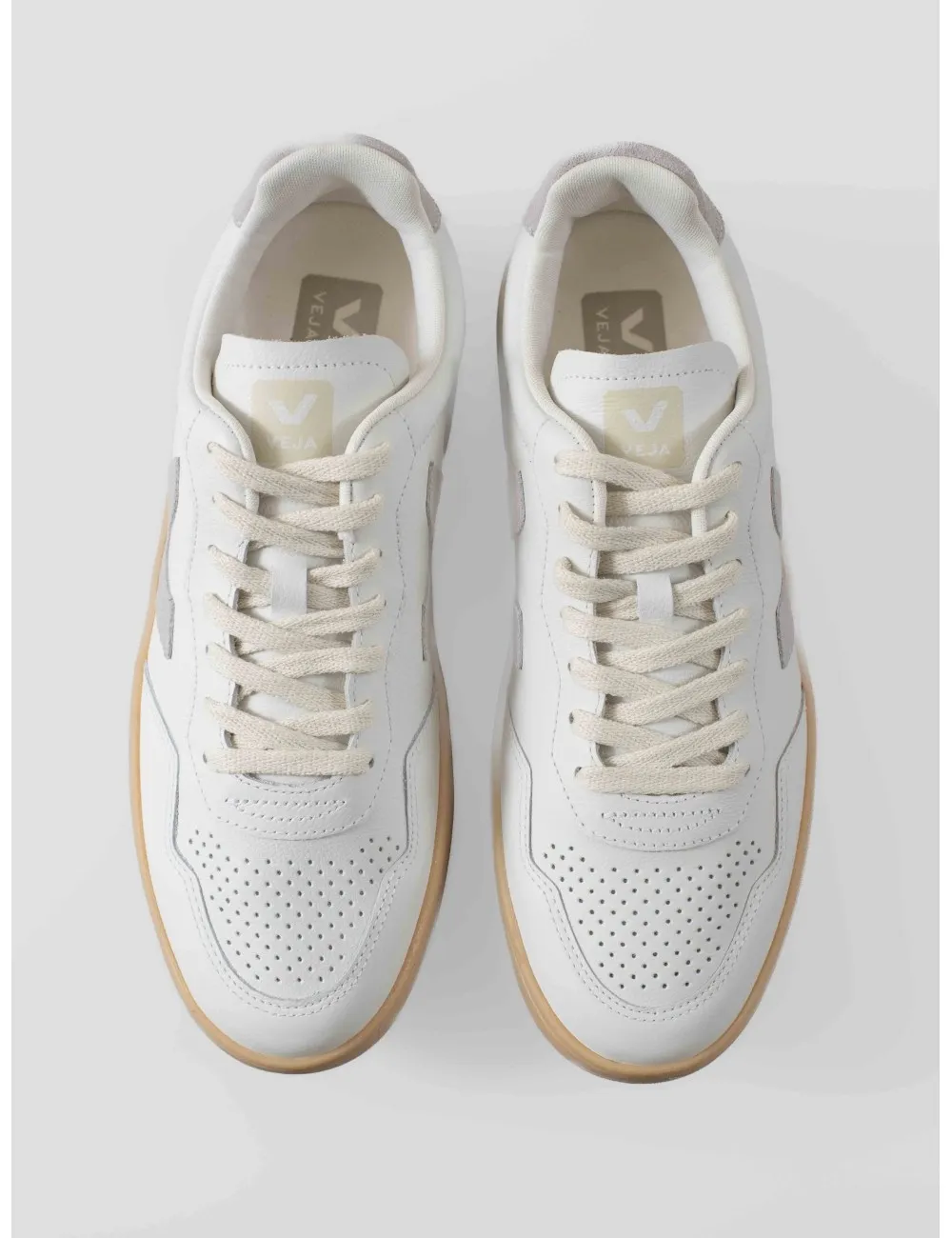 VEJA V90 O.T LEATHER