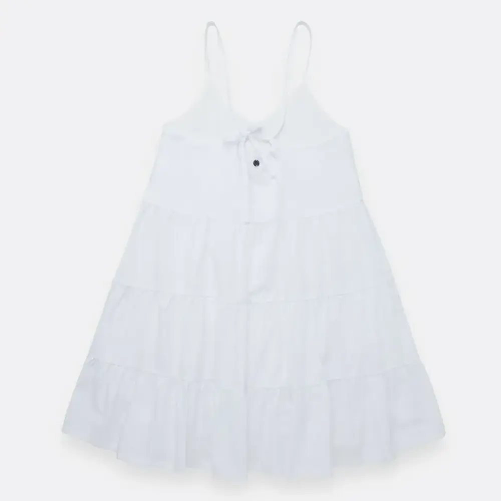 Vestido corto manga sisa con cargaderas