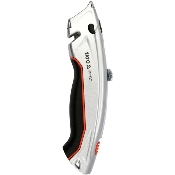 YATO  YT75201  CUTTER, 33X61MM, MANEJAR METAL